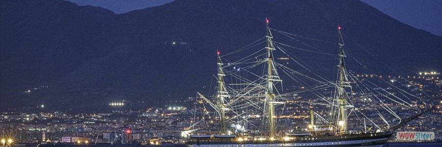 AMERIGO VESPUCCI NAPOLI NOTTE